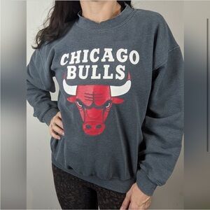 Vintage CHICAGO BULLS CREWNECK medium